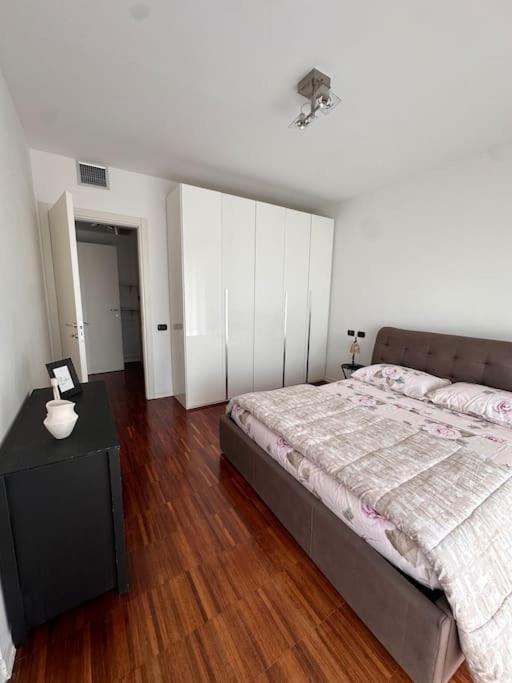 Apartament San Luca View Bolonia Zewnętrze zdjęcie